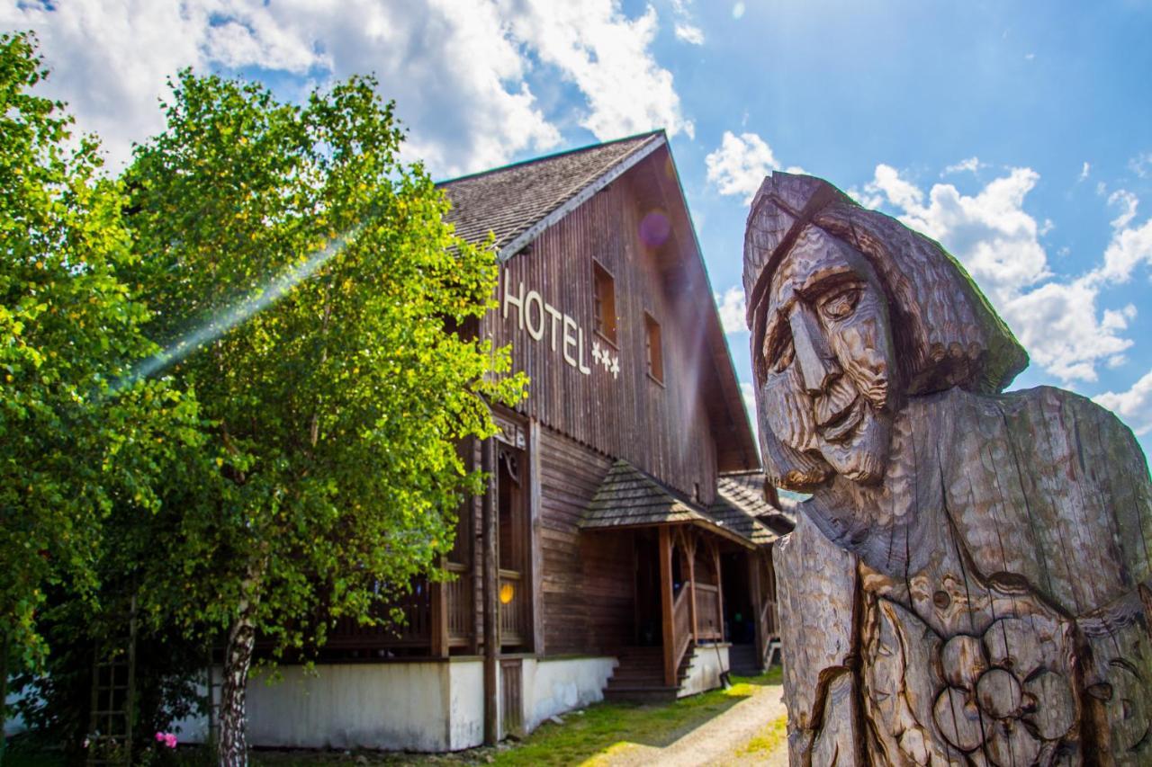 Karczma Regionalna Hotel Goscinna Chata Wysowa-Zdroj Ngoại thất bức ảnh